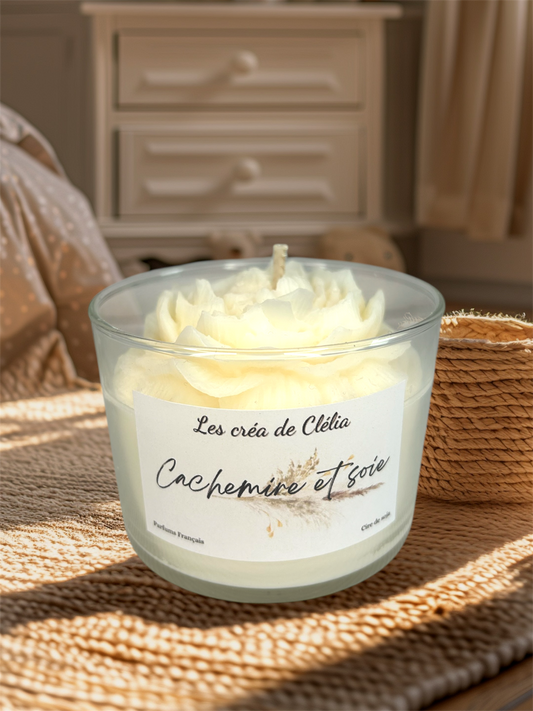 Bougie florale "Cachemire et soie"