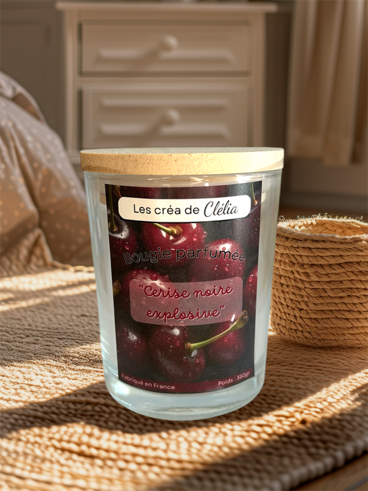 Bougie parfum "Cerise noire explosive"