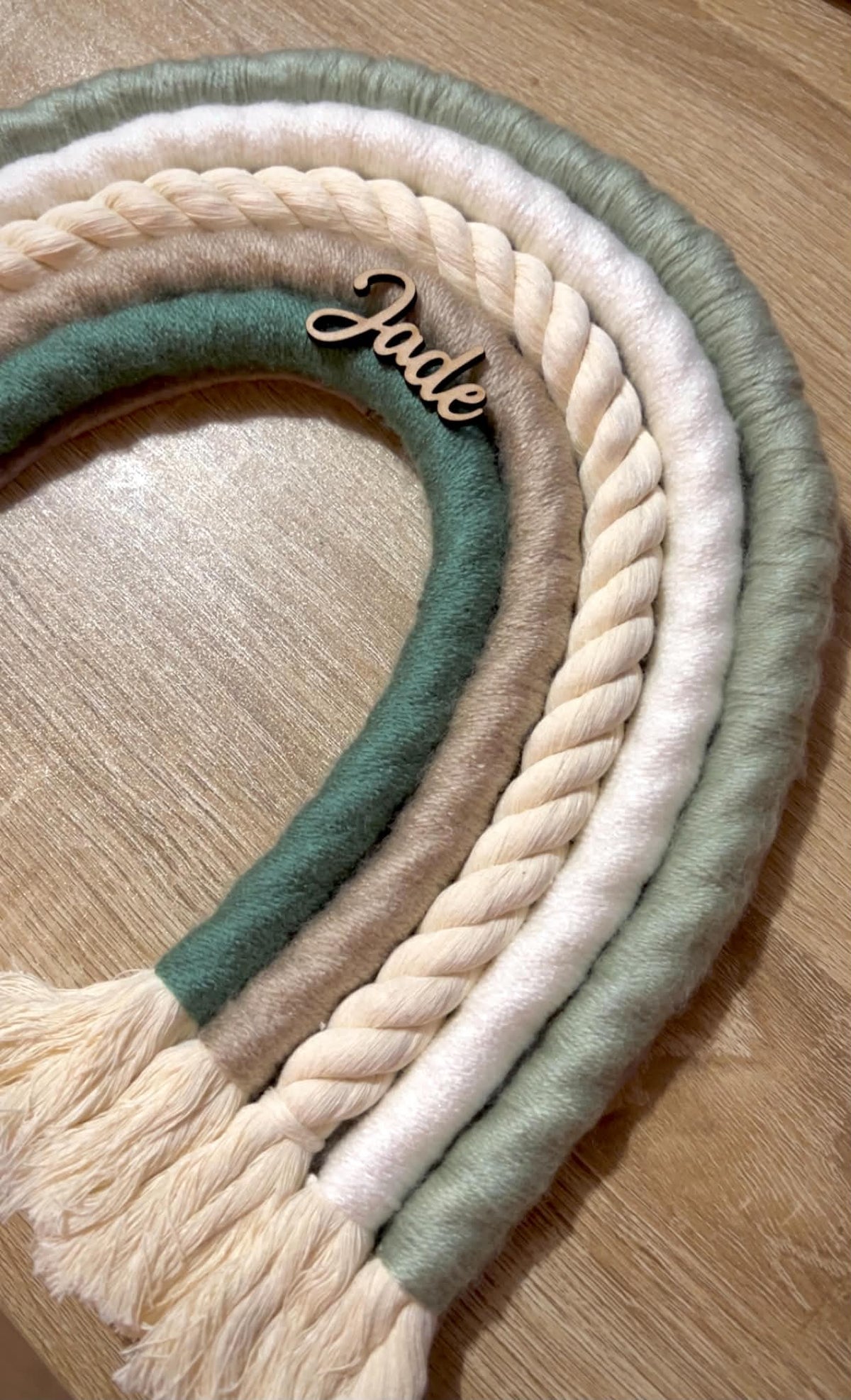 Arc en ciel macramé ~Personnalisable~ 35cm